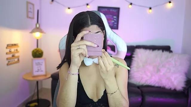 Cattleya_evans from StripChat