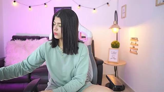 Cattleya_evans from StripChat