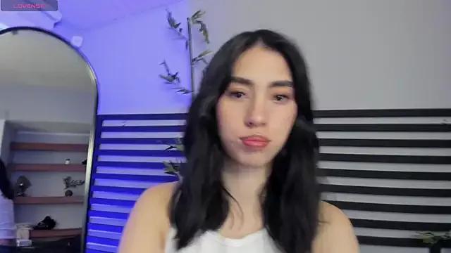 Catyloves from StripChat is Freechat