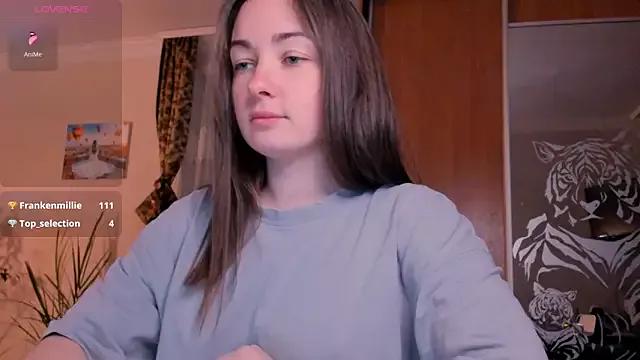 cClandesTina from StripChat is Freechat