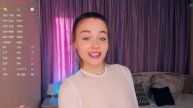 CedelKyngi from StripChat