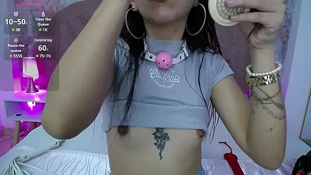 Girls: try live performances with matured performers, from dancing to quirks, in a variety of beautiful sex cams.