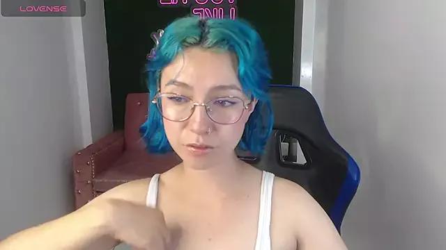 celeste_wood_t from StripChat is Freechat