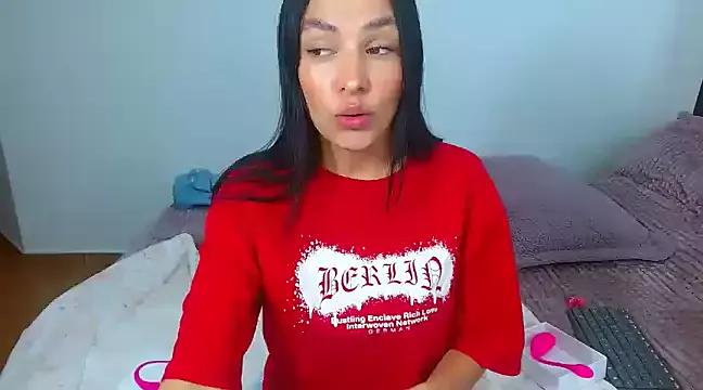 Girls: try live performances with matured performers, from dancing to quirks, in a variety of beautiful sex cams.