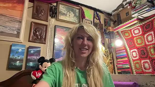 CelestialRuby from StripChat