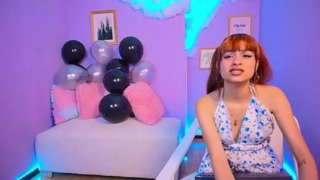 charlotte_pepper from StripChat is Freechat