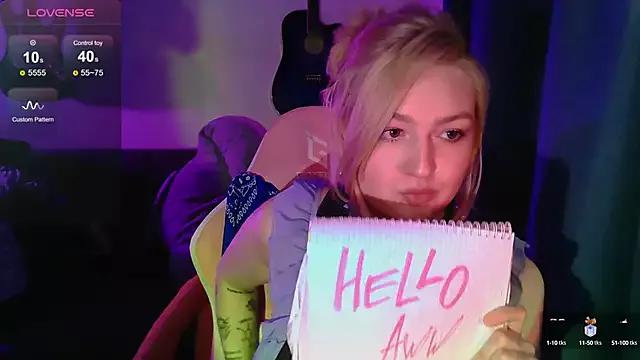 Charming_Nicolette from StripChat is Freechat