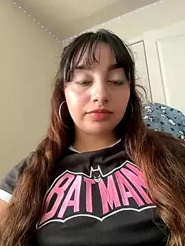 CharmingMaddie from StripChat is Freechat