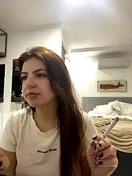Photos of chelbyy from StripChat is Freechat