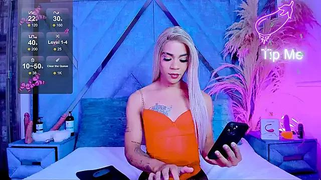Girls: try live performances with matured performers, from dancing to quirks, in a variety of beautiful sex cams.