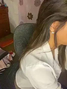 chicachocolate01 from StripChat