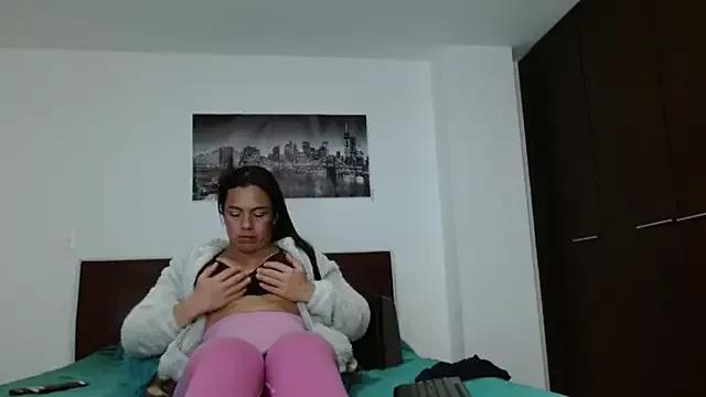 chicafitcaliente from StripChat