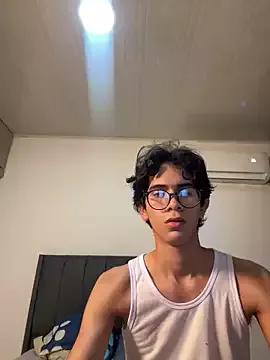 Chistianandres20 from StripChat is Freechat