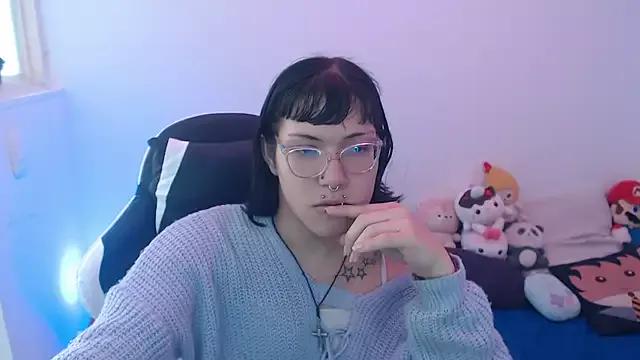 christina_vamp from StripChat is Freechat