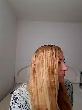 Claraxd8 from StripChat is Freechat
