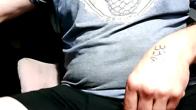 Photos of COCKNDRILLER from StripChat is Freechat