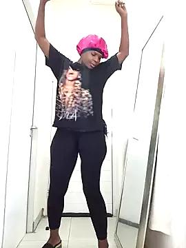 Cocowett from StripChat