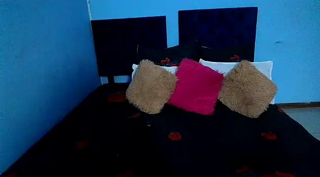 Conniesmall from StripChat