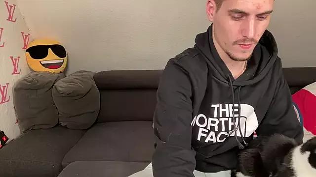 Cookieboy88 from StripChat