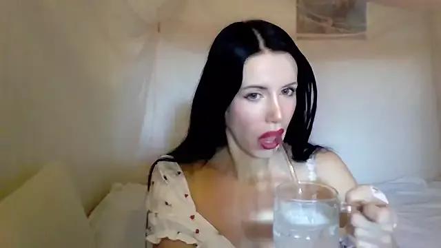 coral_sensual from StripChat is Freechat