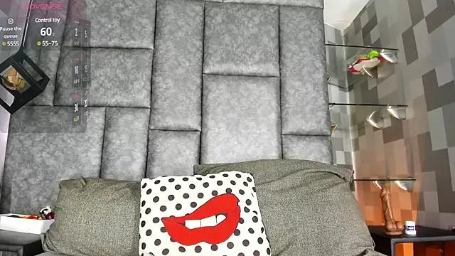 Corina_Taylor_ from StripChat is Freechat