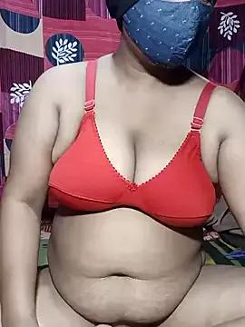 Couplesxxxy from StripChat is Freechat