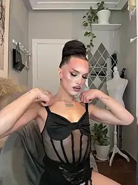 Crystal_________ from StripChat is Freechat