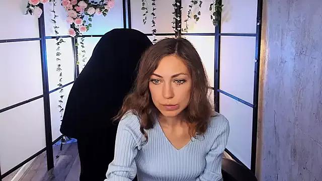 Crystalique from StripChat is Freechat