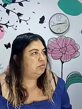 curvy_diva_ from StripChat is Freechat