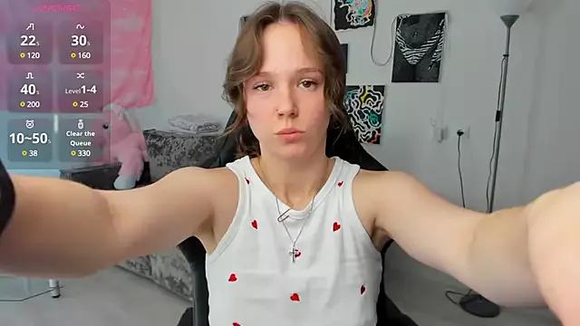 cute_little_ass from StripChat is Freechat