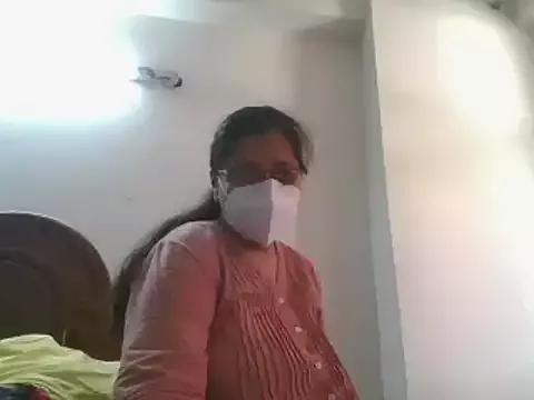 cutiecatty21 from StripChat is Freechat