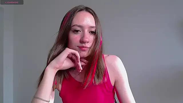 cutienaughtygirl from StripChat is Freechat