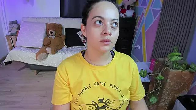 Cuttiealice from StripChat
