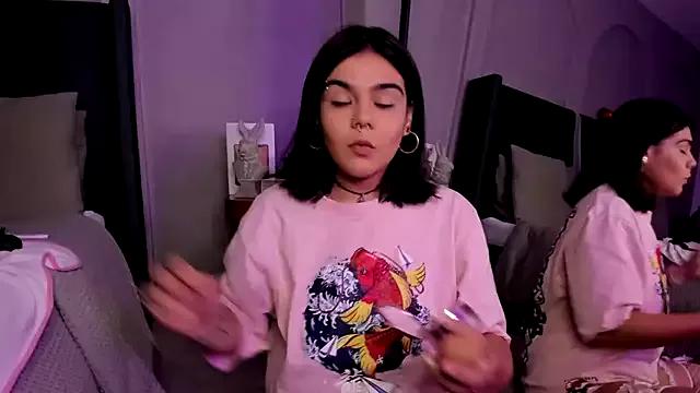 Girls: try live performances with matured performers, from dancing to quirks, in a variety of beautiful sex cams.