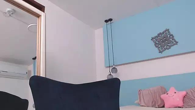 Dakota_gill from StripChat is Freechat