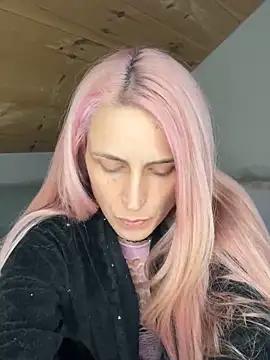 DanaeJustine from StripChat