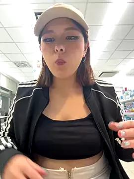 DandanBurgerking from StripChat