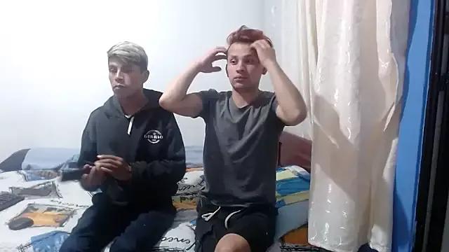 dani07-yalver from StripChat is Freechat
