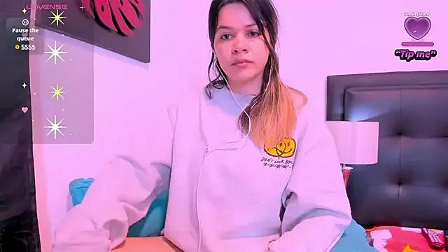 Photos of daniela_beauty from StripChat is Freechat