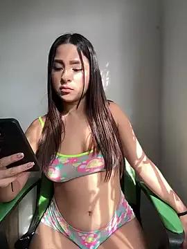 Danniela1_ from StripChat