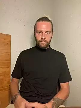 DannyAndKiki from StripChat