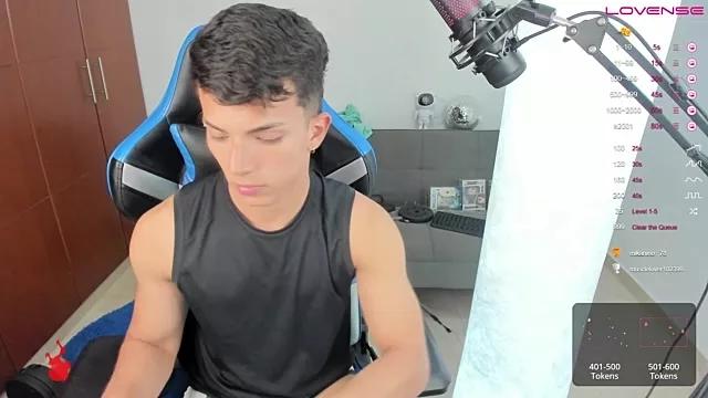 DannyMaximoff from StripChat