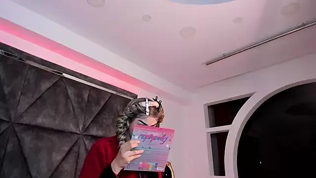 DannysaStar from StripChat is Freechat