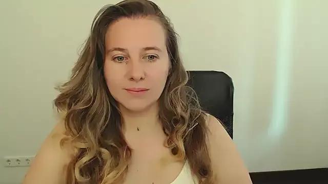 Darklure_ from StripChat is Freechat