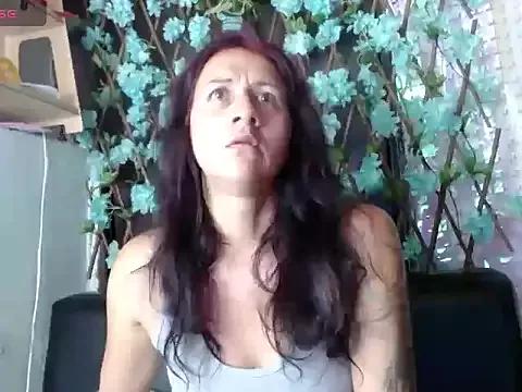 darling_hott from StripChat is Freechat