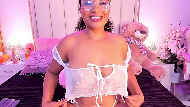 DayanaParker from StripChat