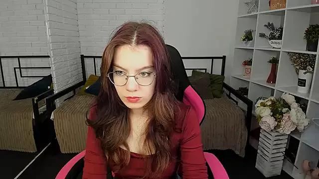 Dear_Juliette performants stats from StripChat