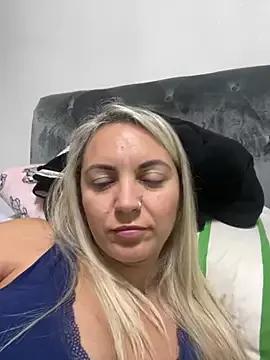 DeboraGaia performants stats from StripChat