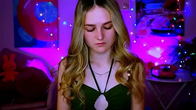 DeboraLarson webcams show profile image 