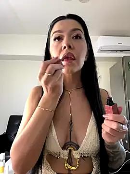 denise_k from StripChat is Freechat